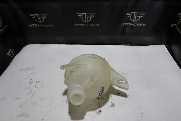 FORD TRANSİT 430 ED ÇIKMA PARÇA TRANSİT V363 RADYATÖR SU BİDONU